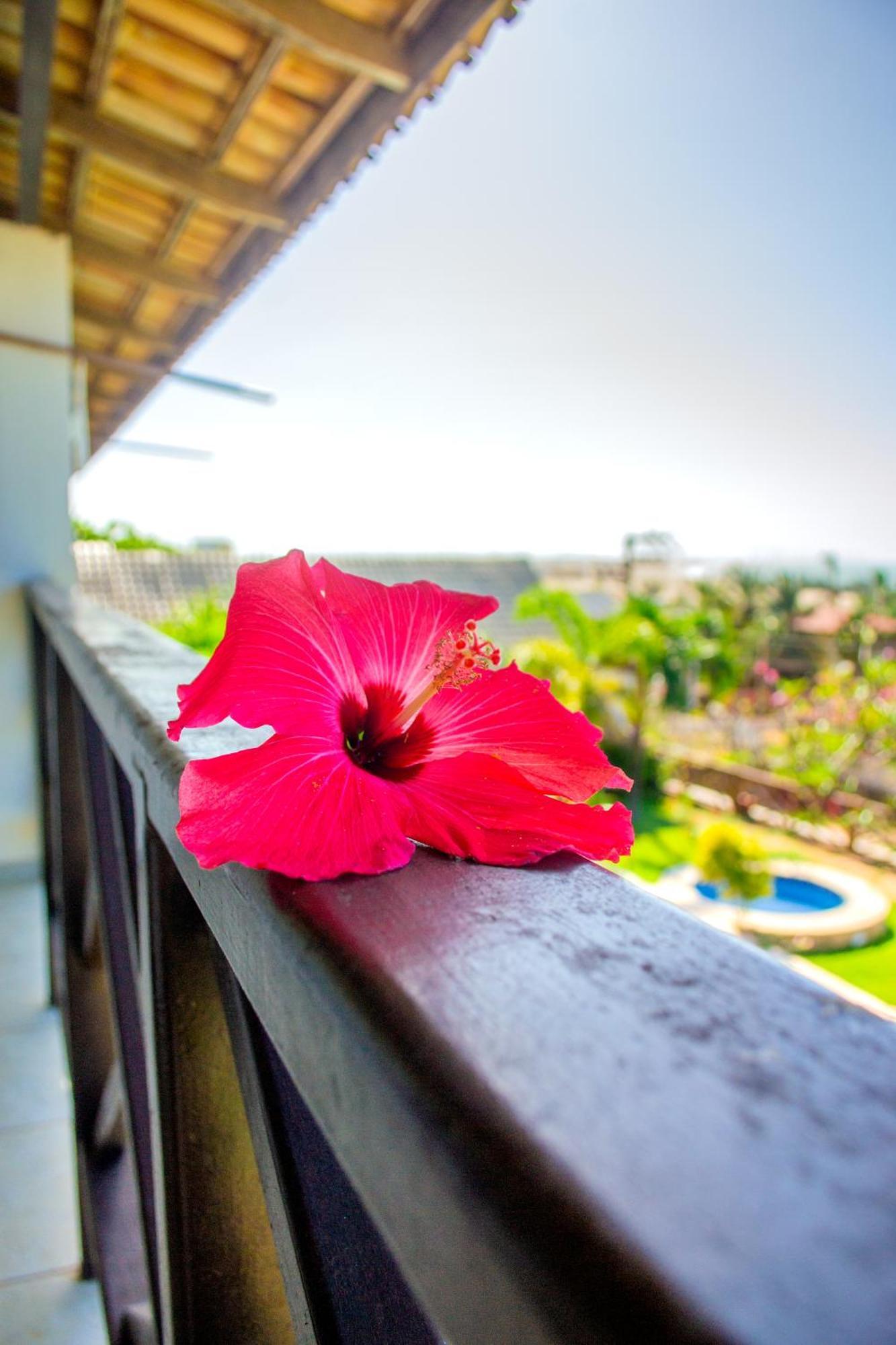 Milano Hotel Pousada Canoa Quebrada Exterior photo